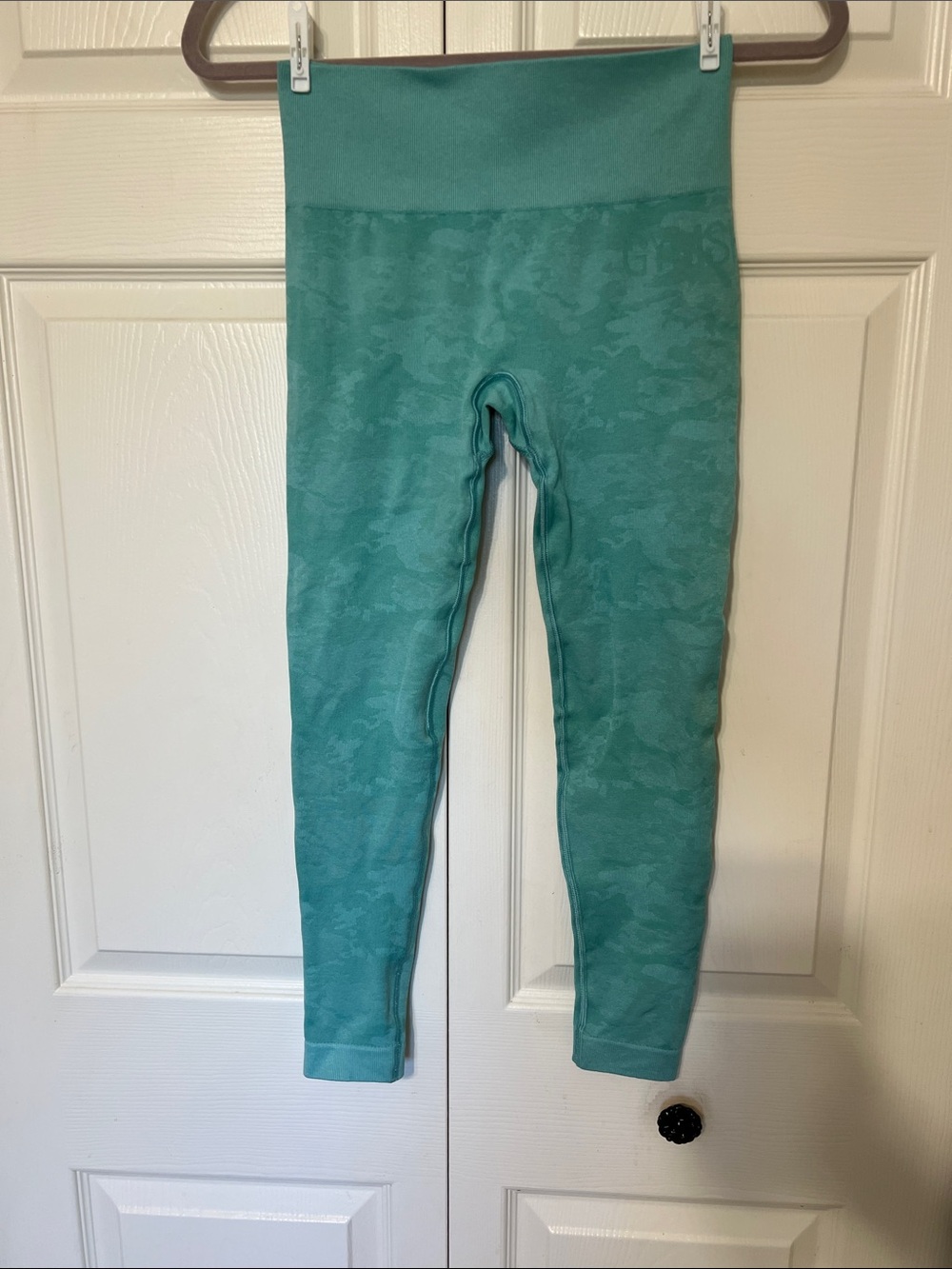 NWOT Gymshark Scrunch bum leggings - S